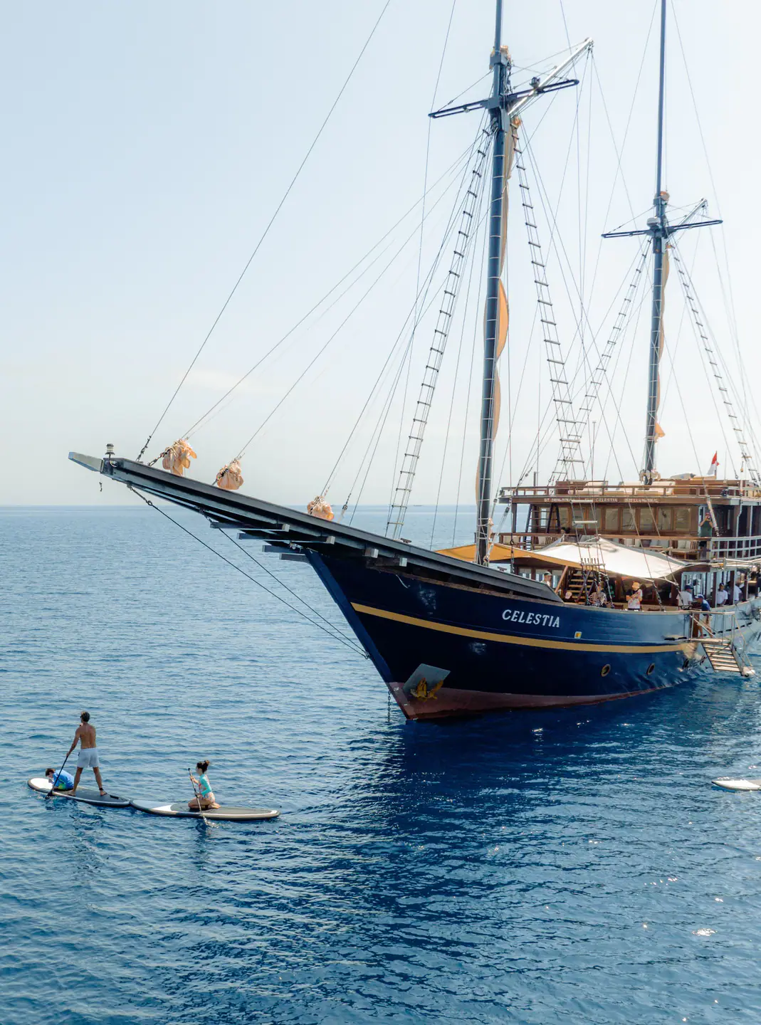 celestia-paddleboarding